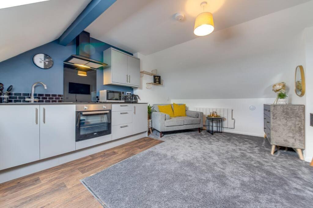 Bijou Booth House Loft Sheffield